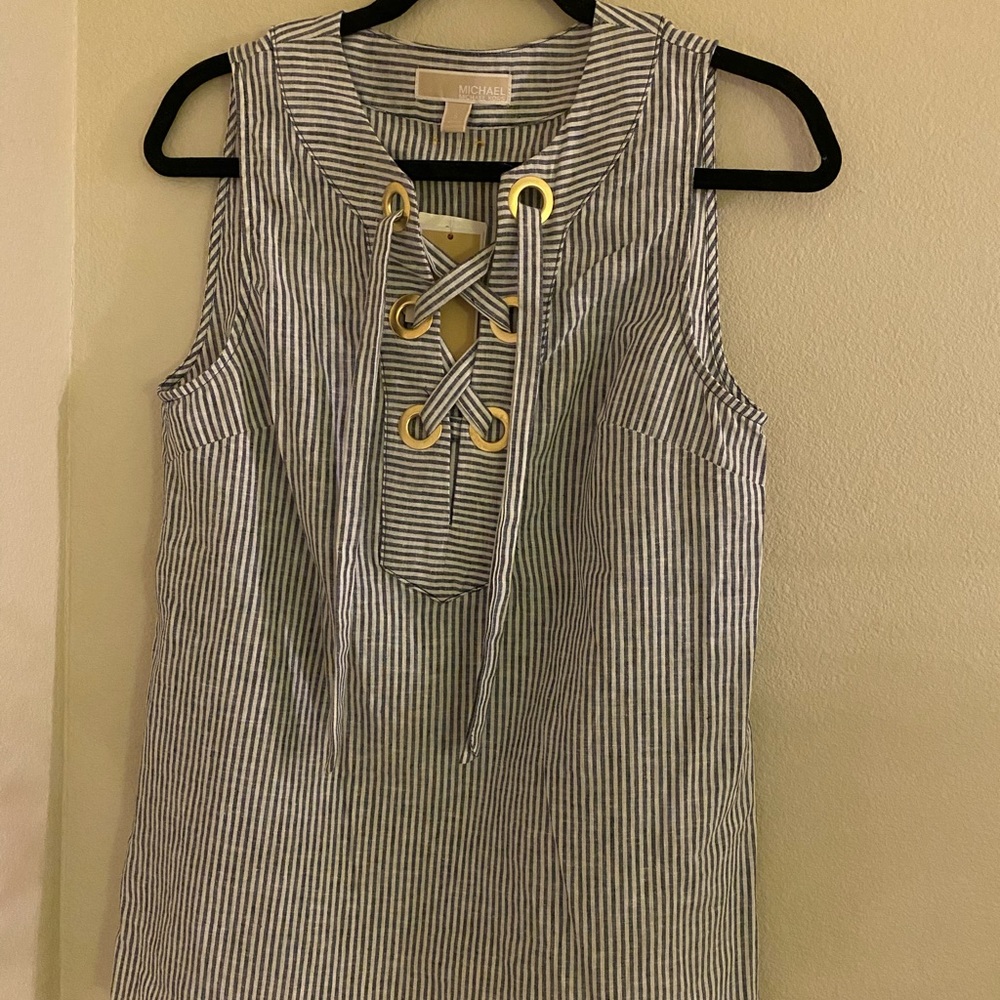 ❌ SOLD ❌ Michael KORS top , new with tag.